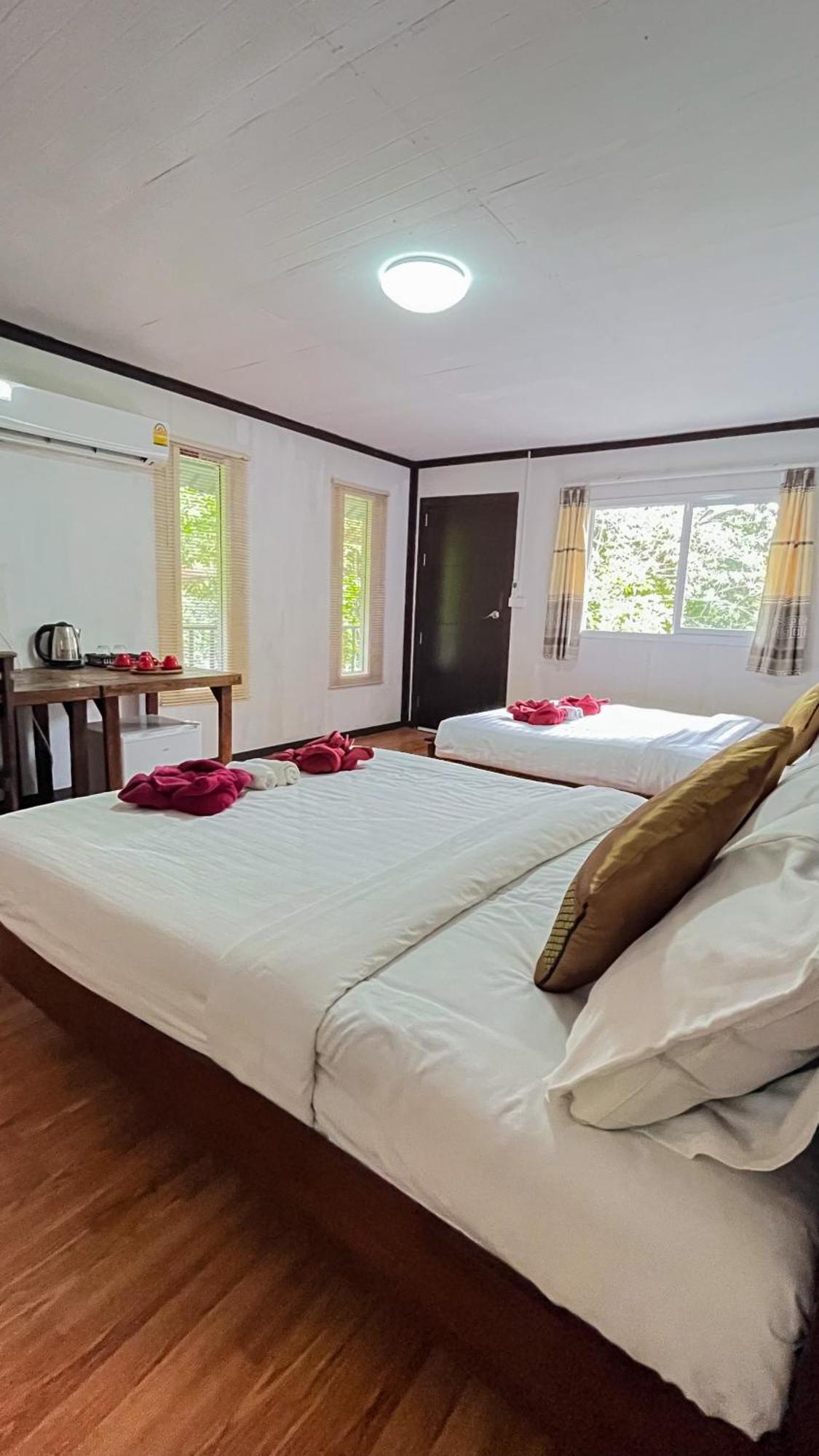 Khao Sok National Park Khaosok River Camp מראה חיצוני תמונה