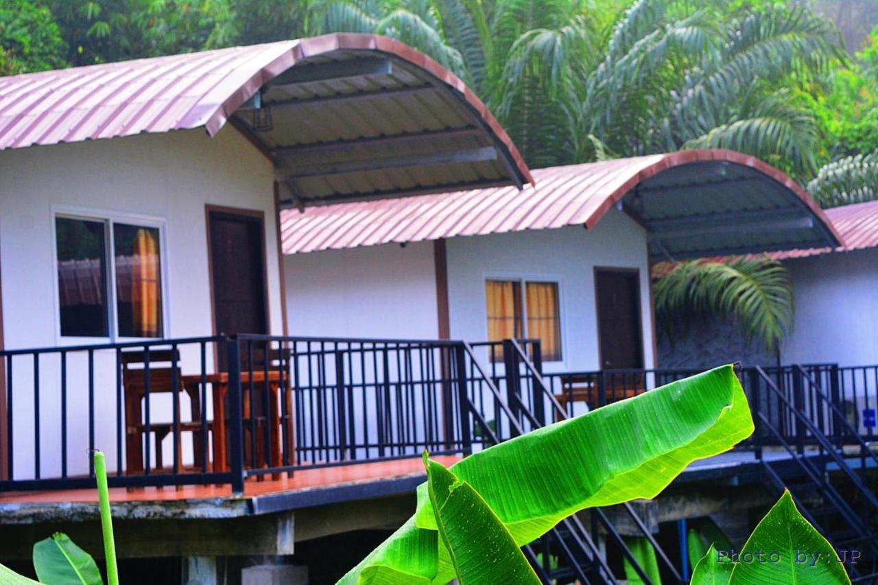 Khao Sok National Park Khaosok River Camp מראה חיצוני תמונה