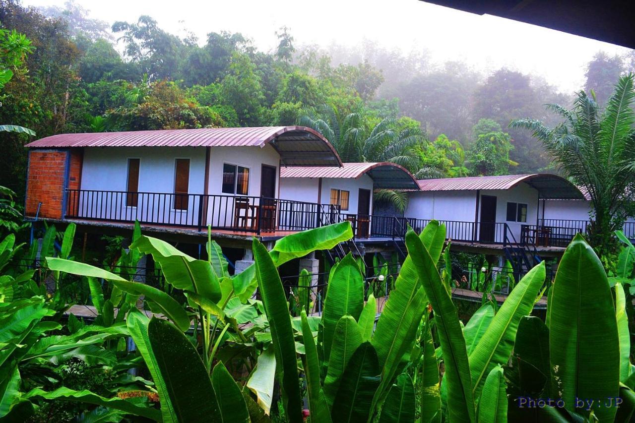 Khao Sok National Park Khaosok River Camp מראה חיצוני תמונה